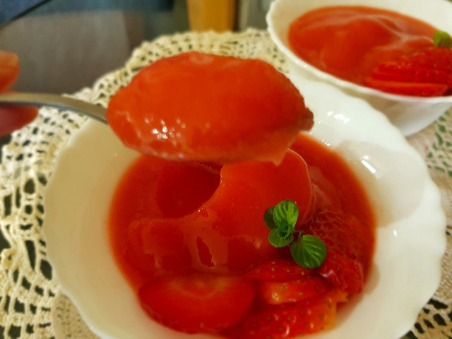 Sorbet de căpșuni cu lămâie