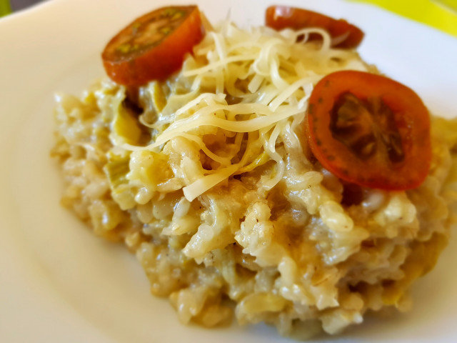 Risotto cu orez brun și anghinare