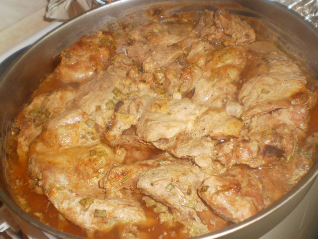 Friptură crocantă de porc, pregătită la cuptor