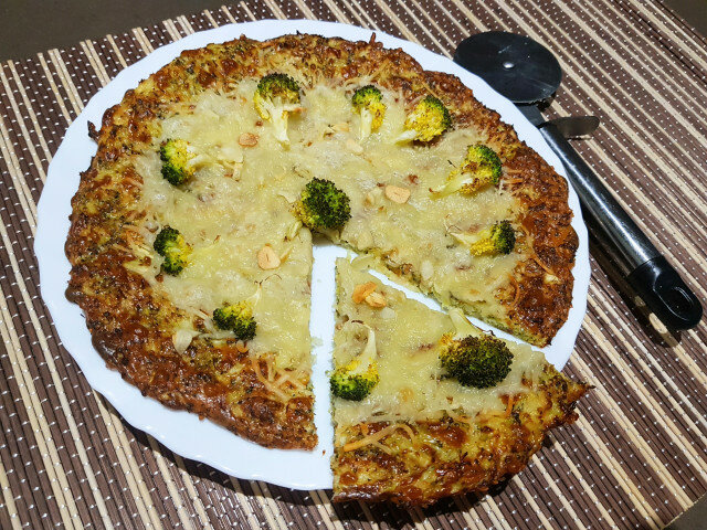 Pizza cu broccoli