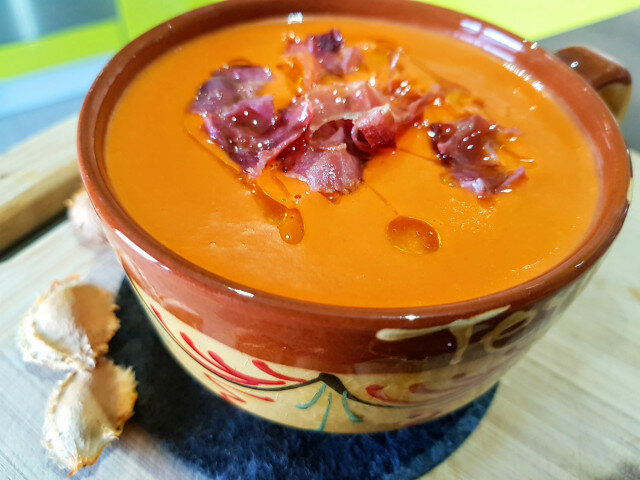 Gazpacho splendid cu caise