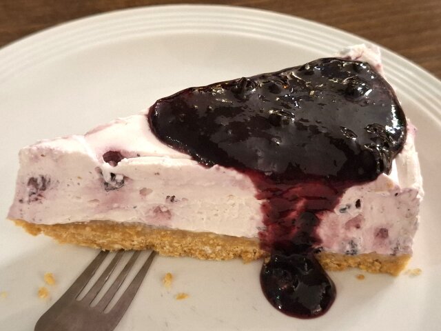 Keto cheesecake cu afine